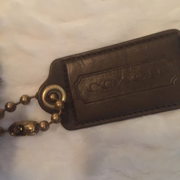 Coach - Picture 8 of 8